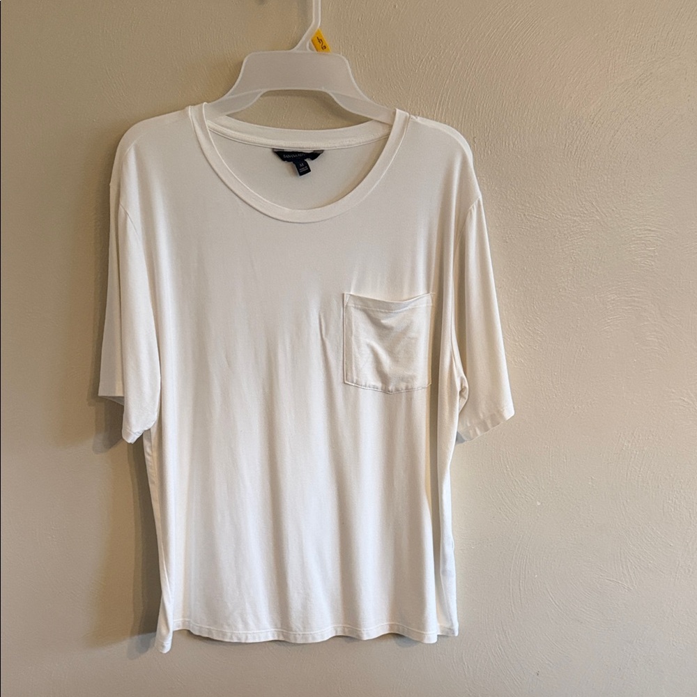 Banana Republic Cream Short Sleeve Tee